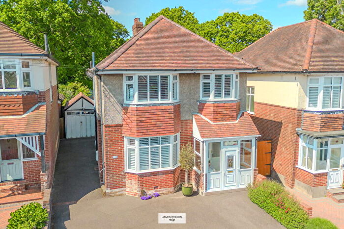 4 Bedroom Detached House For Sale In The Grove, Bournemouth, BH9