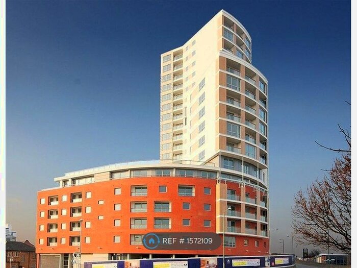 1 Bedroom Flat To Rent In Raphael House, Ilford, IG1