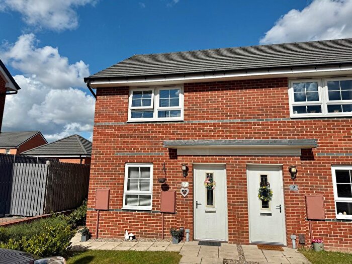 2 Bedroom End Of Terrace House To Rent In Magnolia Drive, Blakelaw, Newcastle Upon Tyne, Tyne And Wear, NE5