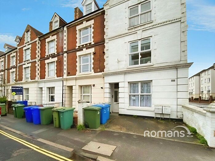 1 Bedroom Flat To Rent In Arthur Street, Aldershot, GU11
