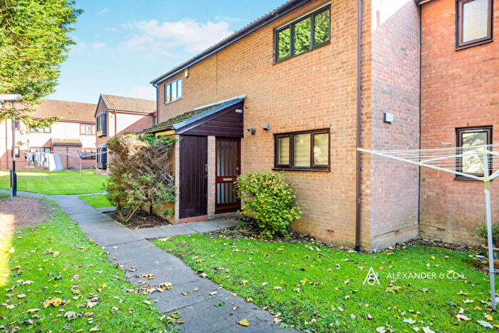 1 Bedroom Flat To Rent In Astra Court, Colin Road, Luton, LU2