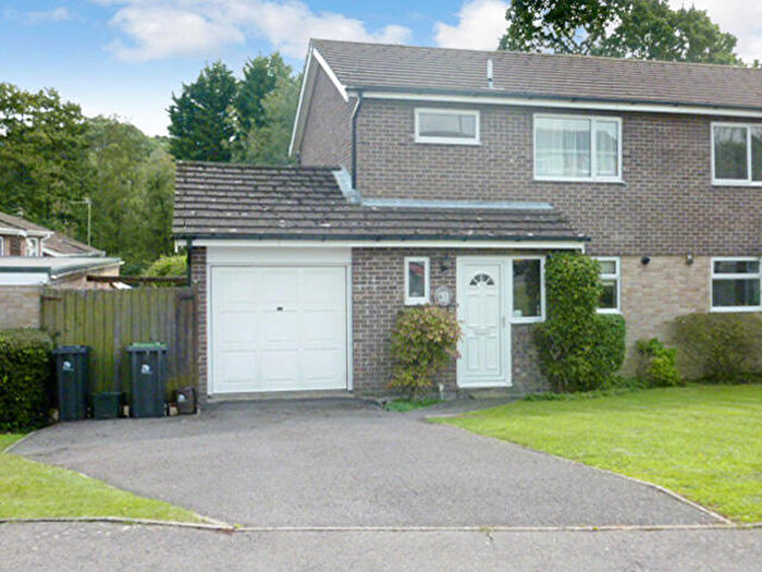 3 Bedroom House To Rent In Rowan Drive, Christchurch, BH23