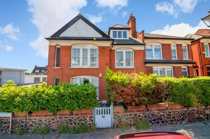 1 Bedroom Flat To Rent In Earlsthorpe Road, Sydenham, London, SE26