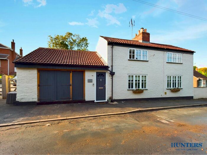 3 Bedroom Cottage For Sale In Huggate Lane, Fridaythorpe, YO25