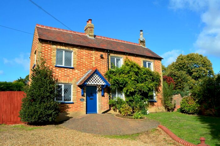 3 Bedroom Detached House For Sale In Crow Lane, Husborne Crawley, Bedford, MK43