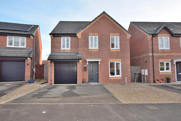 4 Bedroom Detached House For Sale In Maple Avenue, Colburn, DL9