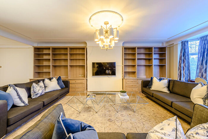 4 Bedroom Apartment To Rent In Strathmore Court, Park Road, St Johns Wood, London, NW8