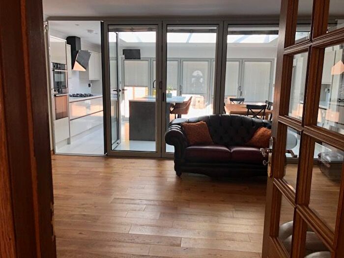 5 Bedroom Detached House To Rent In Springfield Avenue, Hampton, TW12