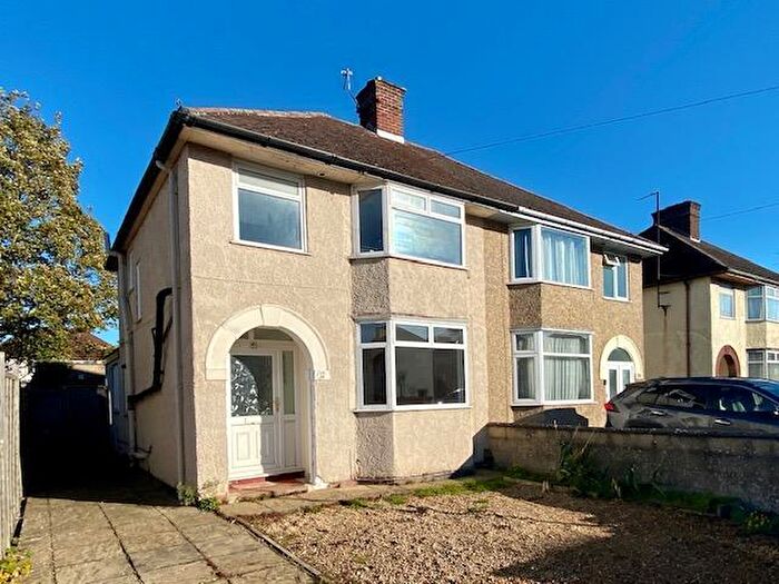 4 Bedroom Semi-Detached House To Rent In Mayfair Road, Hmo Ready Sharers, OX4