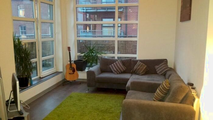 2 Bedroom Flat To Rent In Meadow View, Naples Street, Manchester, M4