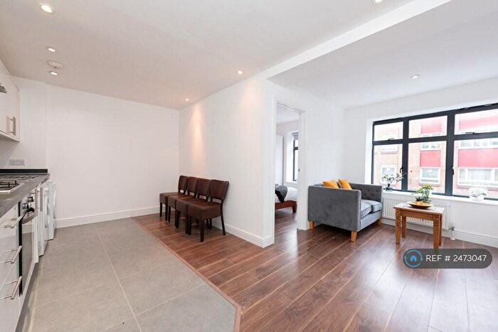 2 Bedroom Flat To Rent In Hoxton Street, London, N1