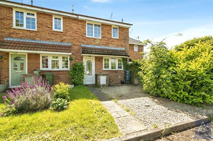 2 Bedroom Terraced House For Sale In Krohn Close, Buckingham, Buckinghamshire, MK18
