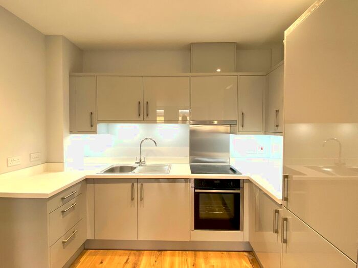 1 Bedroom Flat To Rent In London Road, Southampton, SO15