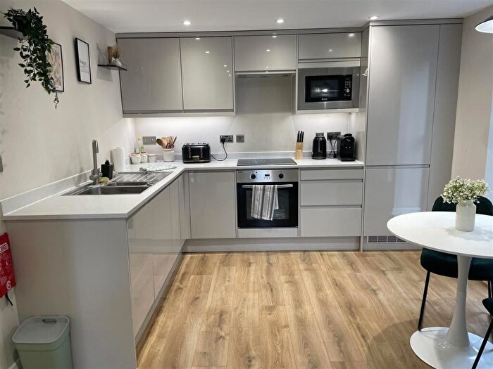 1 Bedroom Flat To Rent In Border Road, London, SE26