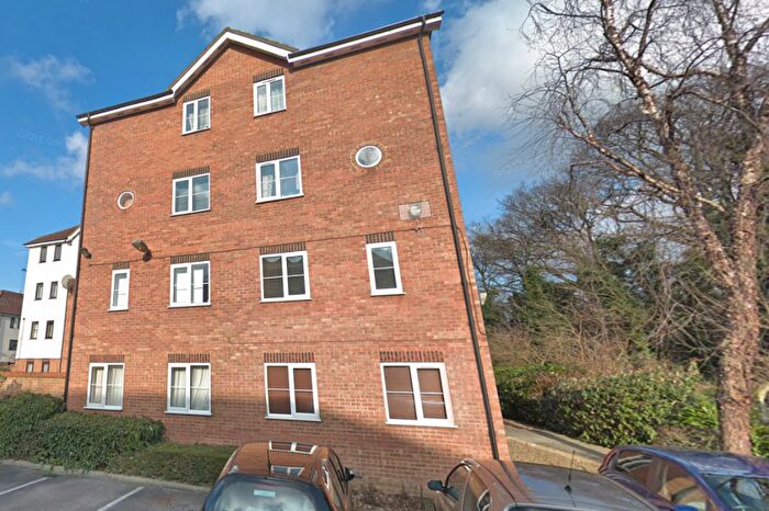 1 Bedroom Flat To Rent In Campion Court, Elmore Close, Wembley, Middlesex, HA0