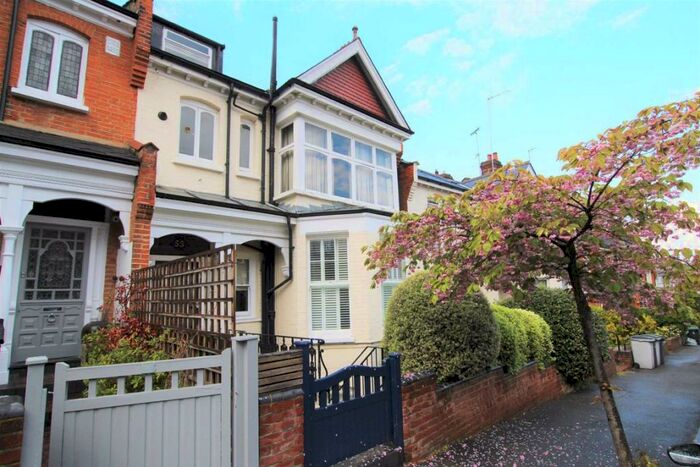 1 Bedroom Flat To Rent In Woodland Rise, London, N10