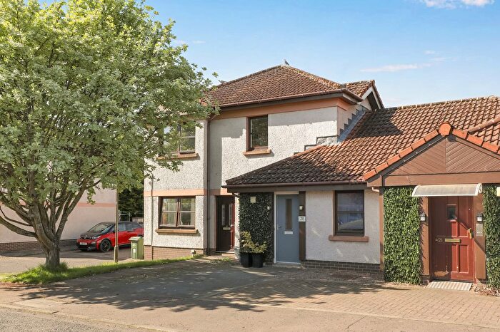 2 Bedroom Flat For Sale In Rosehall Walk, Haddington, EH41