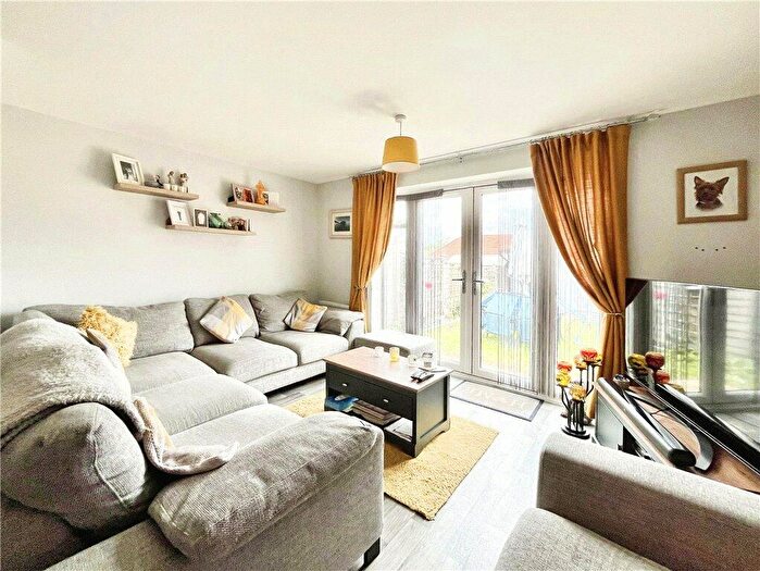 3 Bedroom Terraced House For Sale In Red Fox Square (Heylo Housing), Newport, Isle Of Wight, PO30