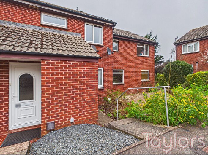 1 Bedroom Flat For Sale In Sturcombe Avenue, Roselands, Paignton, TQ4