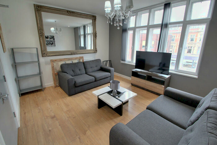 6 Bedroom Apartment To Rent In Wellington Street, Leicester, LE1