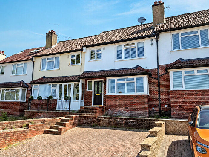 3 Bedroom Terraced House For Sale In Coulsdon, Surrey, CR5