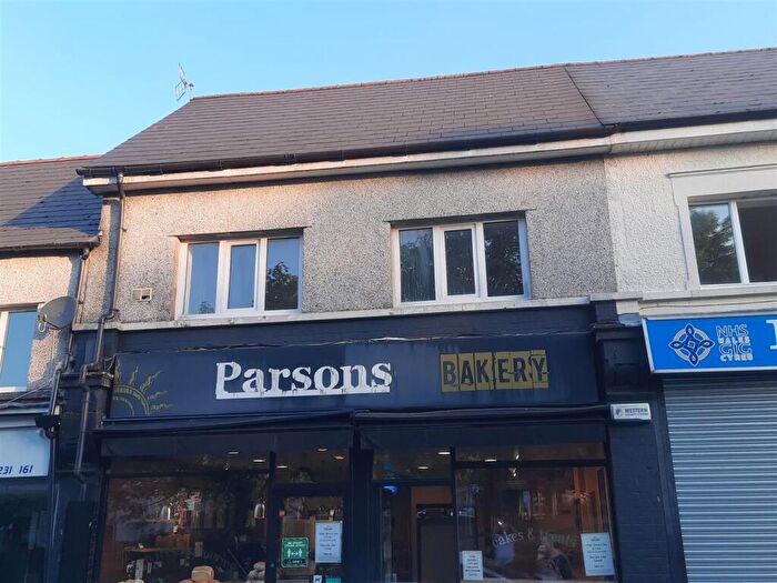 2 Bedroom Flat To Rent In The Square Central Buildings Oakdale, Blackwood, NP12