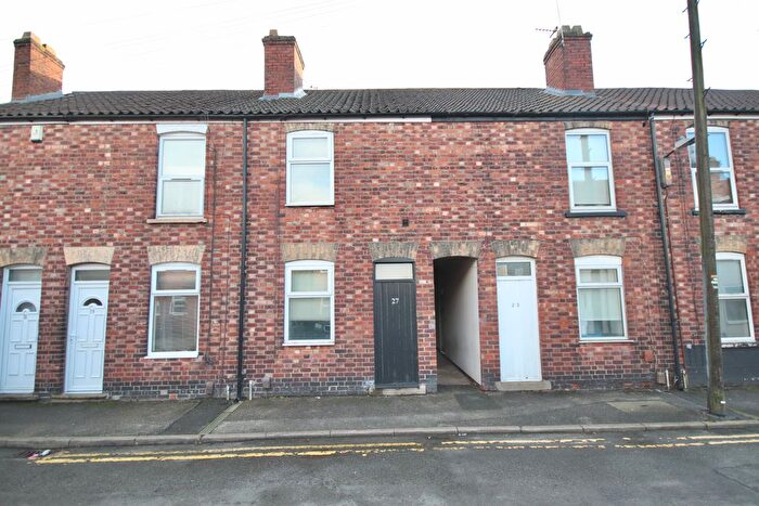 2 Bedroom Terraced House For Sale In Wilson Street, Lincoln, LN1