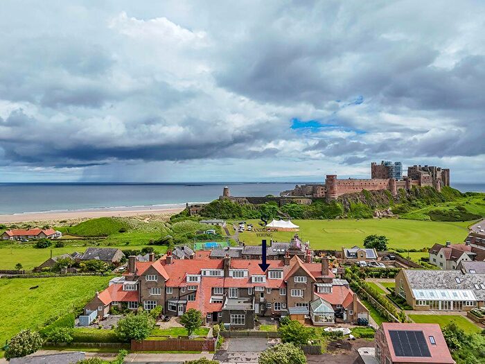 2 Bedroom Flat For Sale In The Wynding, Bamburgh, Northumberland, NE69