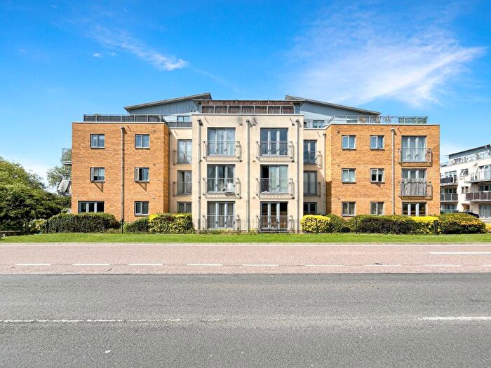 1 Bedroom Apartment For Sale In Ramsden Court, Golden Jubilee Way, Wickford, SS12