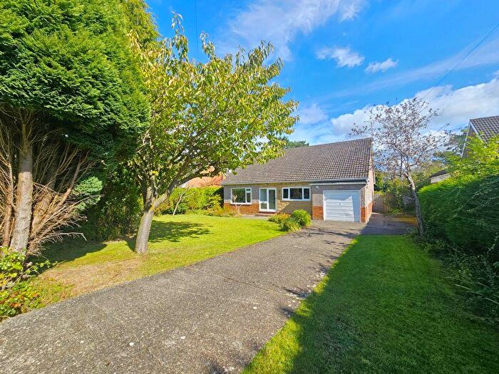 4 Bedroom Detached House For Sale In Pinegarth, Darras Hall, NE20