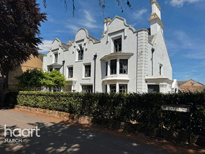9 Bedroom Detached House For Sale In West End, March, PE15