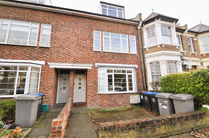 2 Bedroom Flat To Rent In Brooksville Avenue, London, NW6
