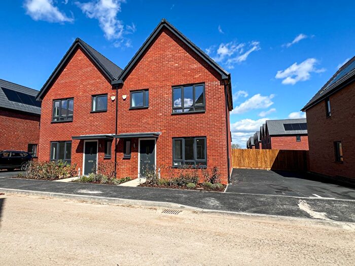 3 Bedroom Semi-Detached House To Rent In Great Haddon, Peterborough, PE7