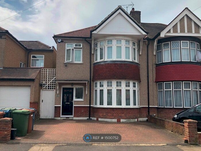 3 Bedroom Semi-Detached House To Rent In Lancaster Road, Harrow, HA2