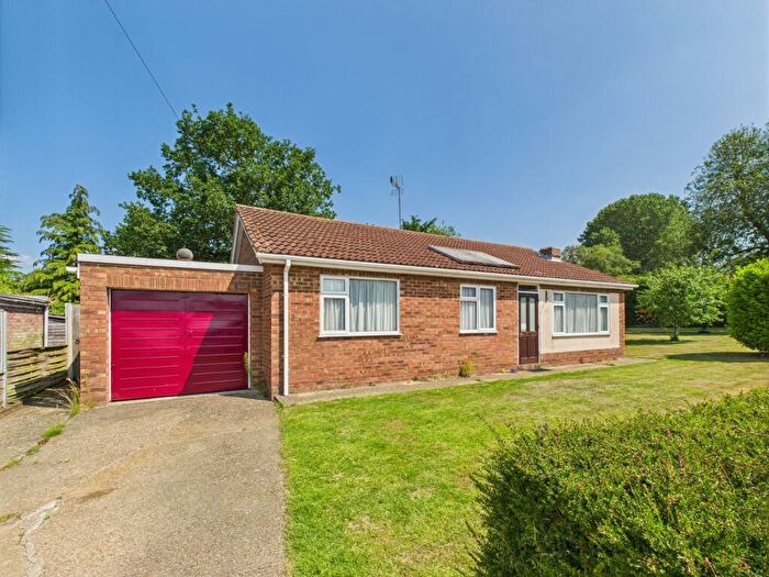 3 Bedroom Detached Bungalow For Sale In Hardy Close, Downham Market, PE38