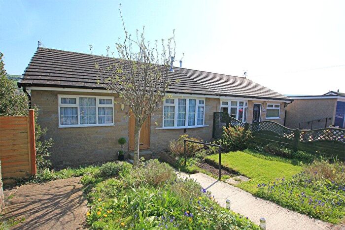 1 Bedroom Semi-Detached Bungalow For Sale In Aire Valley Close, Bradley, West Yorkshire, BD20