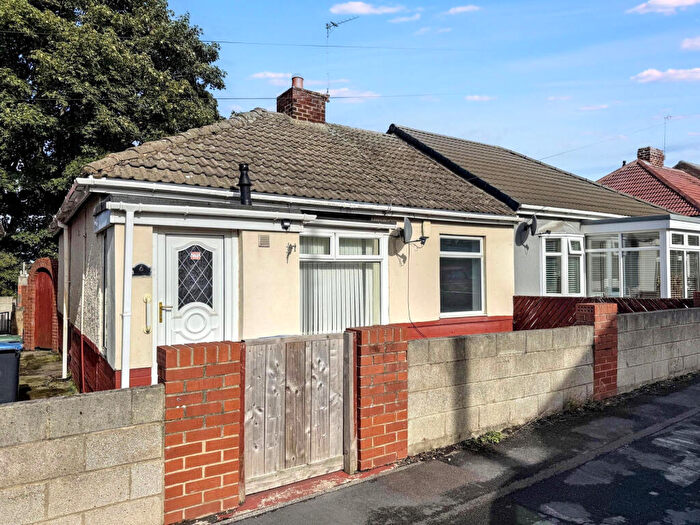 2 Bedroom Bungalow For Sale In Beach Grove, Horden, Peterlee, Durham, SR8
