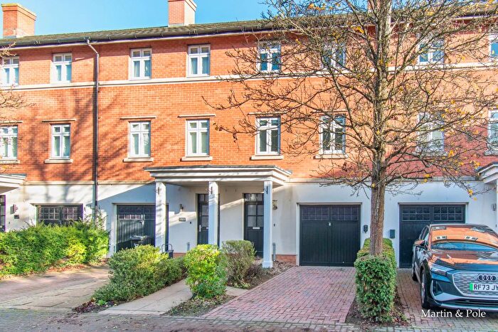4 Bedroom Town House To Rent In Broad Mead, Lower Earley, Reading, RG6
