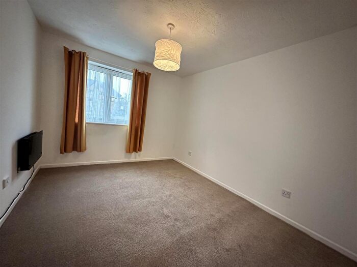 1 Bedroom Apartment To Rent In Butlers Close, Bristol, BS5
