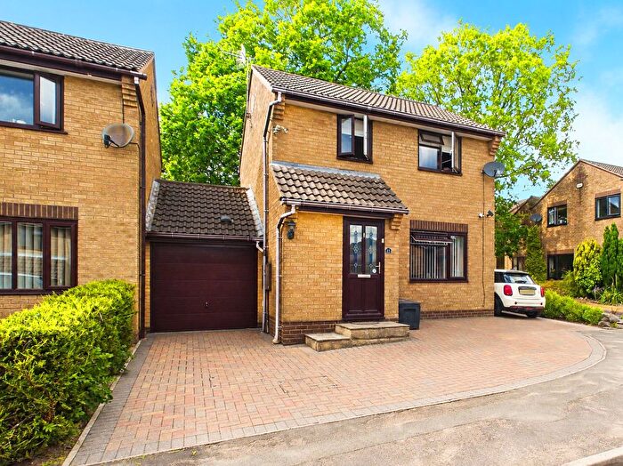 3 Bedroom Property For Sale In Highfield Drive, Matlock, DE4
