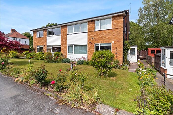 2 Bedroom Flat For Sale In The Longlands, Barnt Green, Birmingham, Worcestershire, B45