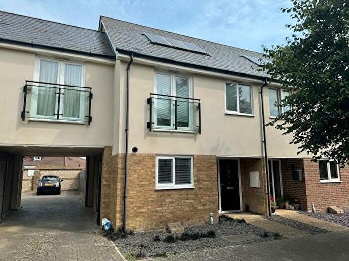 3 Bedroom Terraced House To Rent In Rainbow Square, Shoreham By Sea, BN43