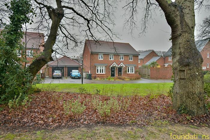 3 Bedroom Semi Detached House For Sale In Pelton Close, Bexhill-On-Sea, TN39