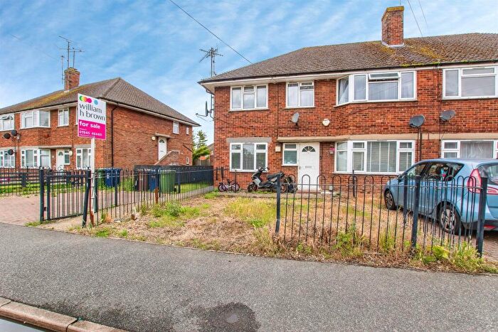 2 Bedroom Flat For Sale In Stow Road, Wisbech, PE13