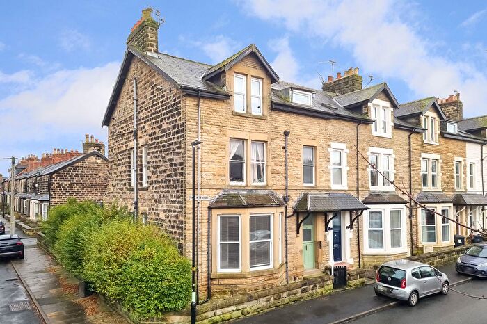 1 Bedroom End Of Terrace House To Rent In Grove Park Terrace, Harrogate, HG1