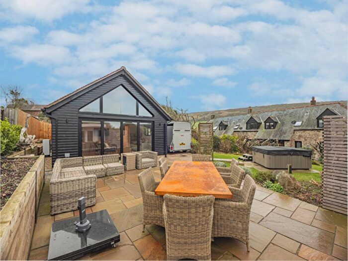 4 Bedroom House For Sale In West Lulworth, Wareham, Dorset, BH20