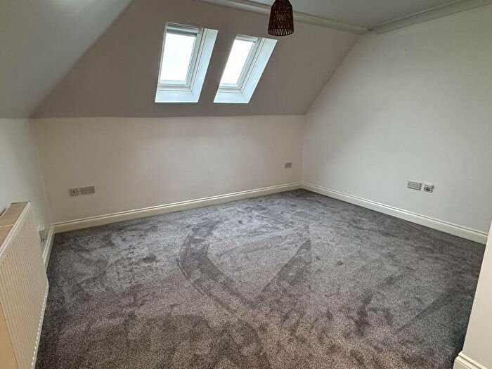 1 Bedroom Flat To Rent In Chardan Court, Hayling Island., PO11