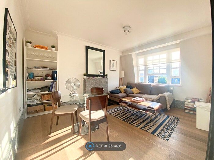 2 Bedroom Flat To Rent In Basildon Court, London, W1G