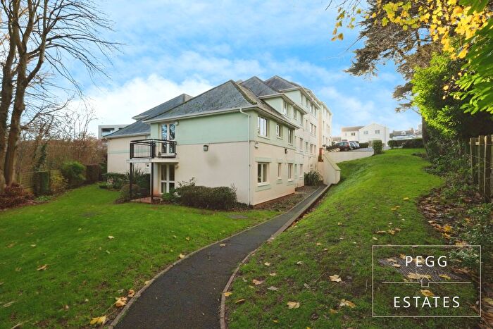 1 Bedroom Flat For Sale In Charlwood Court, Torquay, TQ1