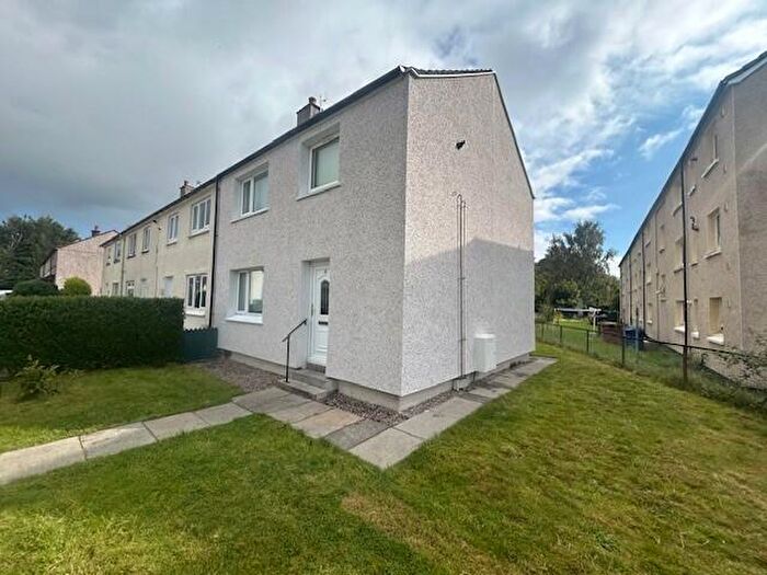 3 Bedroom End Of Terrace House To Rent In Muirhead Drive, Linwood, PA3